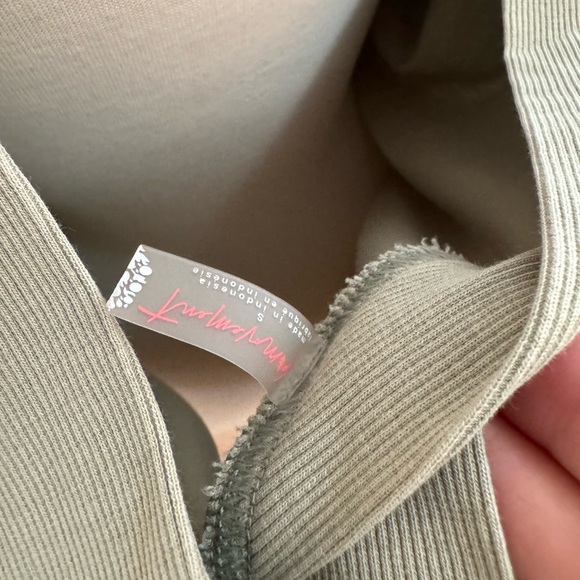 FP Movement Simply Layer Open Back Top Size Small - Picture 11 of 11